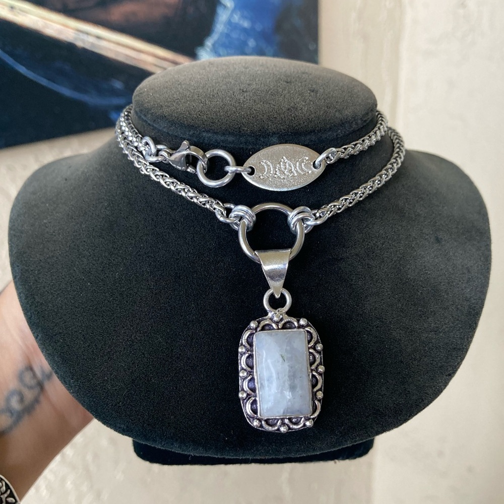 925 sterling silver overlay White quartz gemstone charm boho stone necklace . - Picture 11 of 16